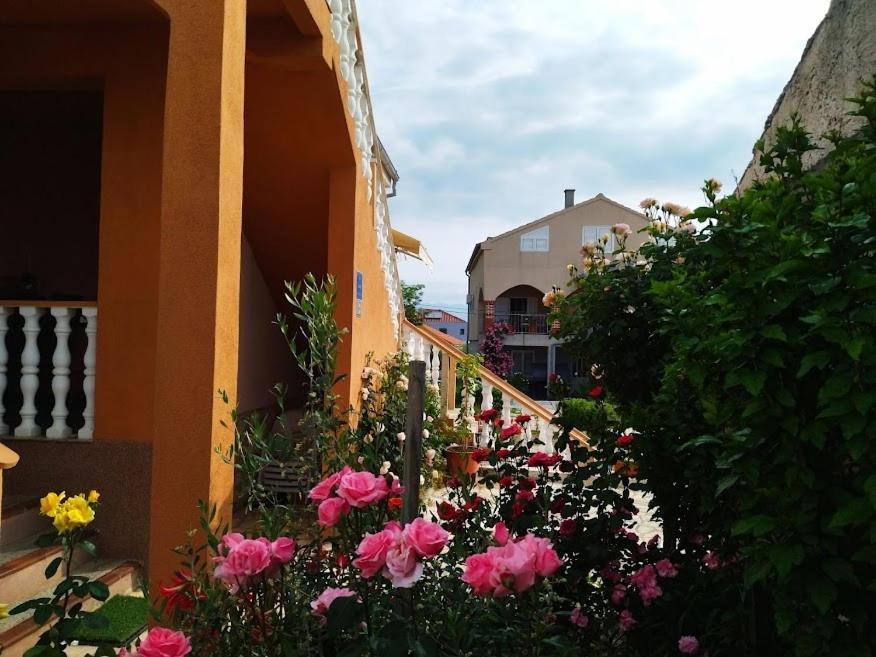 Apartment In Nin With Terrace, Air Conditioning, Wi-Fi Kültér fotó